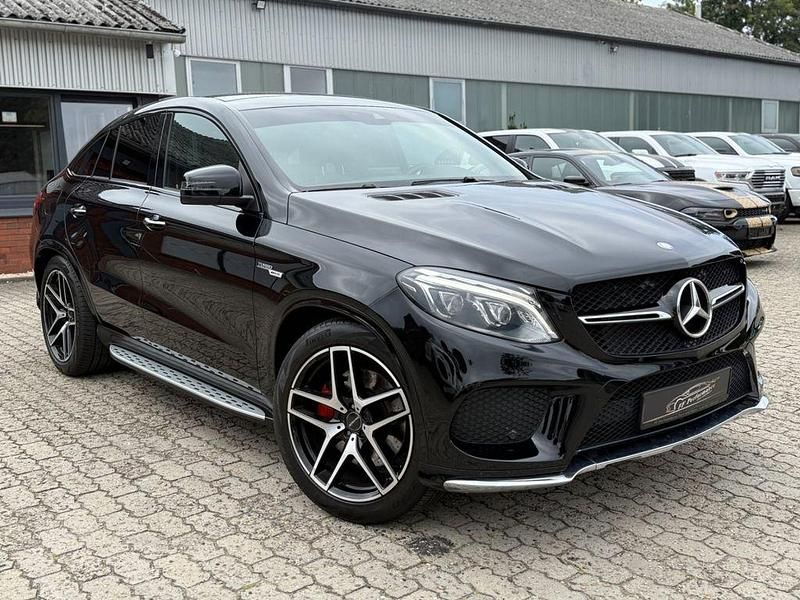 Schwarz Gebraucht 2016 Mercedes GLE450 AMG AMG line SUV | 32.900 € (Teuer) - Bild 1/4