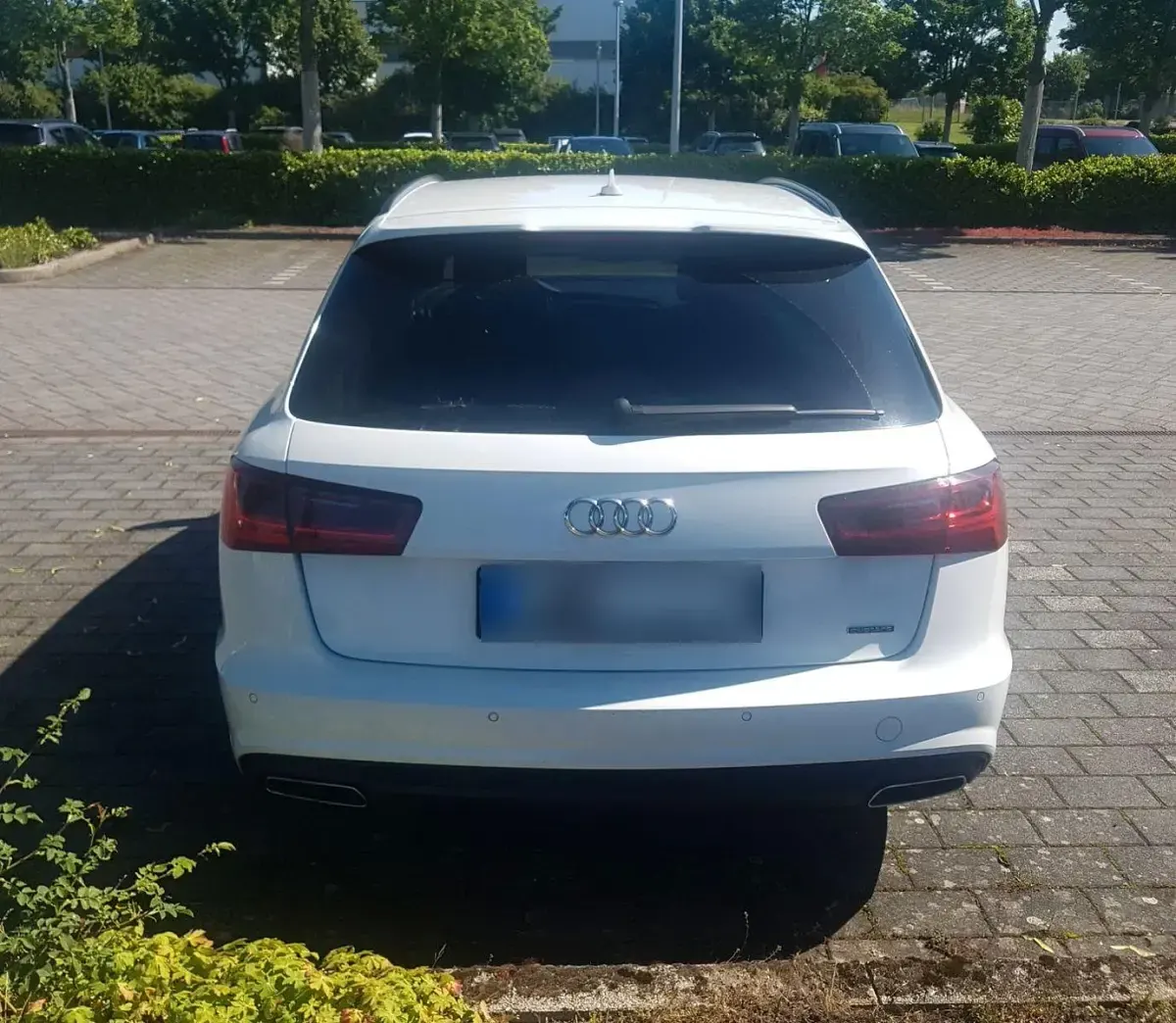 Gebraucht Audi A6 Black Edition 218 PS (160 kW) 2016 Weiß Kombi