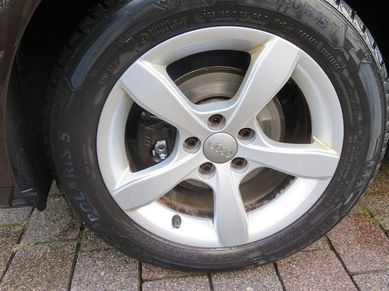 Gebraucht Audi A1 Ambition 86 PS (63 kW) 2012 Braun Kleinwagen