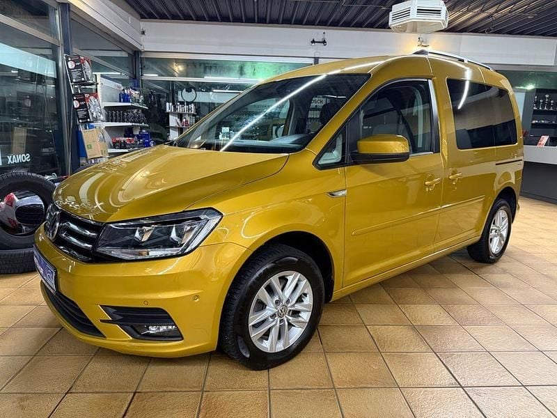 Gebraucht VW Caddy Comfortline 102 PS (75 kW) 2017 Gelb Van / Kleinbus