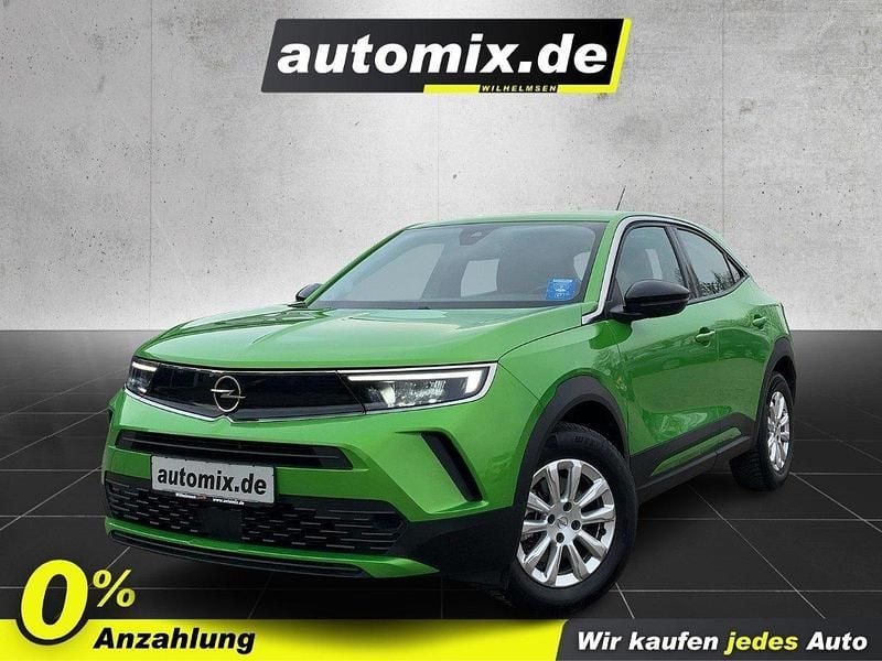 Matcha green/ikone gruen Gebraucht 2022 Opel Mokka-e Edition SUV | 16.900 € (Guter Preis) - Bild 1/4
