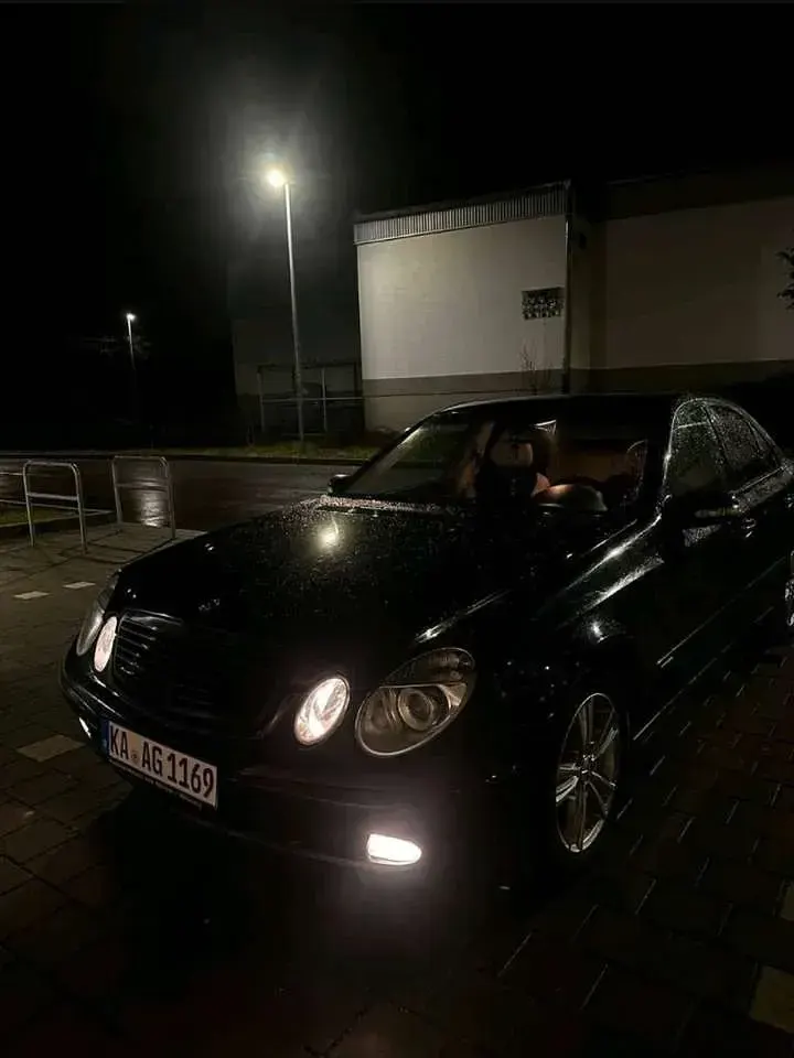 Gebraucht Mercedes 200 122 PS (89 kW) 2004 Blau Limousine
