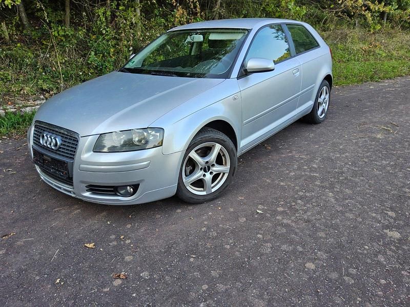 Gebraucht Audi A3 102 PS (75 kW) 2007 Silber Kleinwagen
