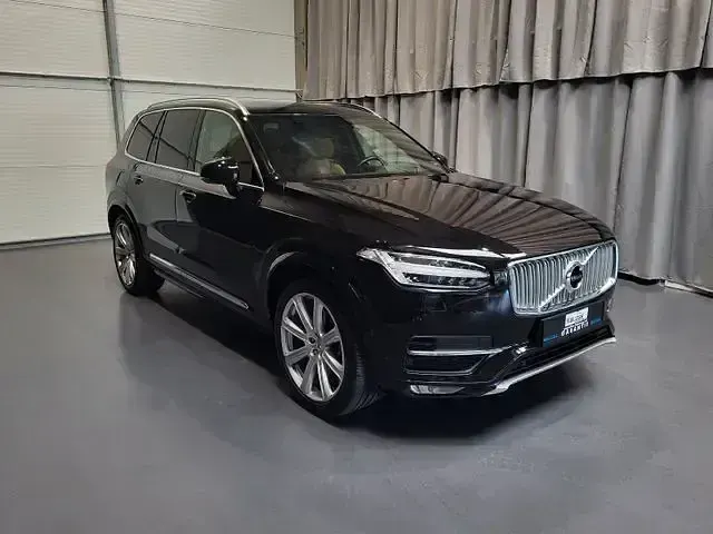 Gebraucht Volvo XC90 Inscription 320 PS (235 kW) 2015 Onyx black SUV