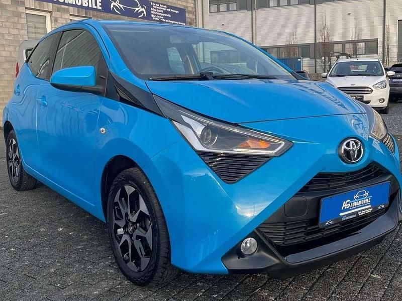 Gebraucht Toyota Aygo 72 PS (52 kW) 2020 Blau Kleinwagen