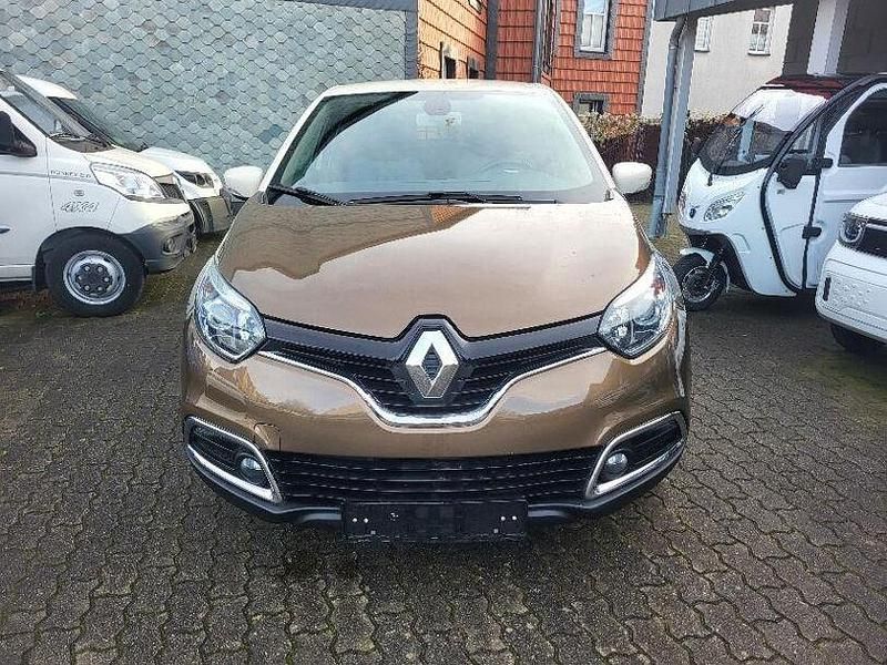 Gebraucht Renault Captur Intens 120 PS (88 kW) 2017 Braun SUV