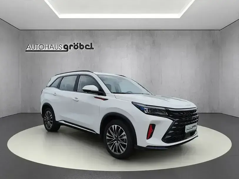 Gebraucht DFSK Fengon 184 PS (135 kW) 2025 Weiß SUV