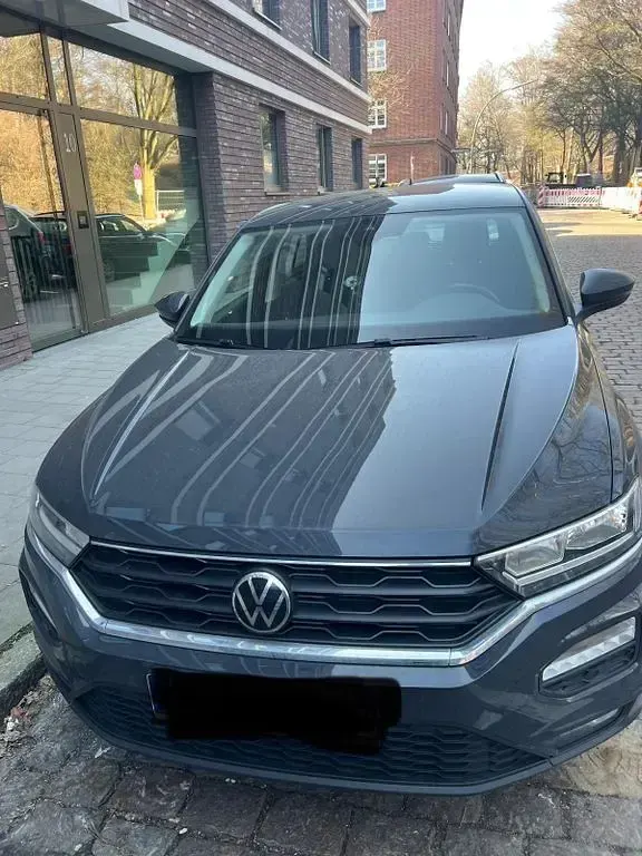 Gebraucht VW T-Roc Active 110 PS (80 kW) 2021 Grau SUV