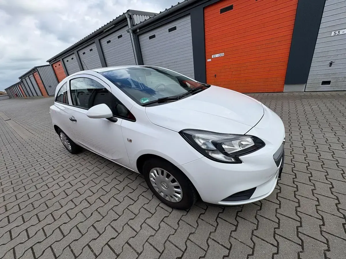 Gebraucht Opel Corsa Selection 69 PS (50 kW) 2018 Weiß Kleinwagen