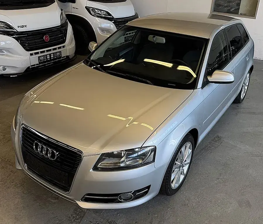 Occasion Audi A3 Ambition 125 ch (91 kW) 2011 Argent Citadine