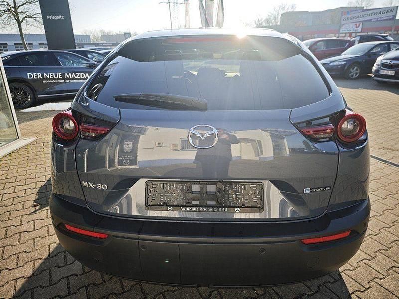 Gebraucht Mazda MX30 Makoto 106 kW (145 PS) 2023 Polymetal grey SUV