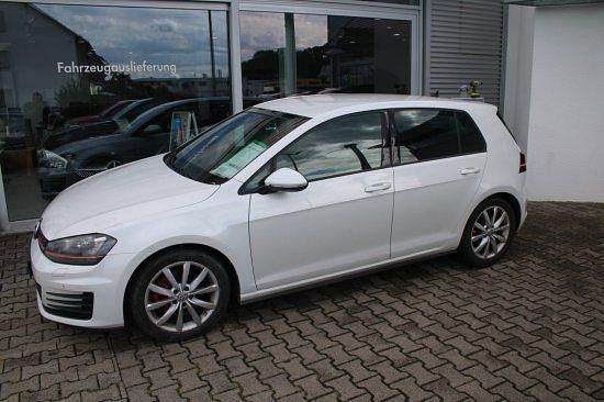 Gebraucht VW Golf VII GTI 220 PS (161 kW) 2017 Weiß Limousine