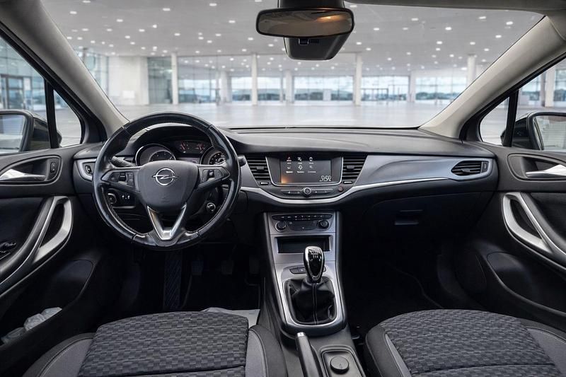 Gebraucht Opel Astra Edition 122 PS (89 kW) 2021 Silber Kombi