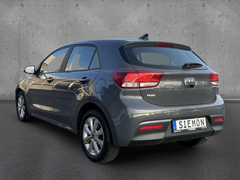 Gebraucht Kia Rio Vision 101 PS (74 kW) 2021 Andere farbe Kleinwagen
