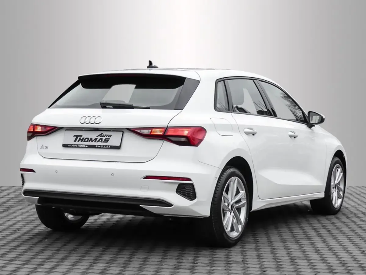 Gebraucht Audi A3 Sportback e-tron Ambiente 204 PS (150 kW) 2023 Kleinwagen