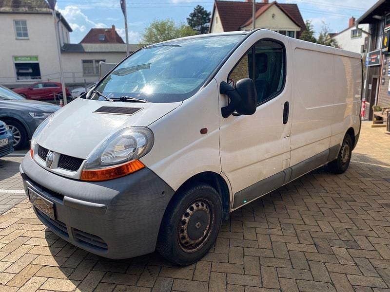 Gebraucht Renault Trafic 82 PS (60 kW) 2005 False Van / Kleinbus