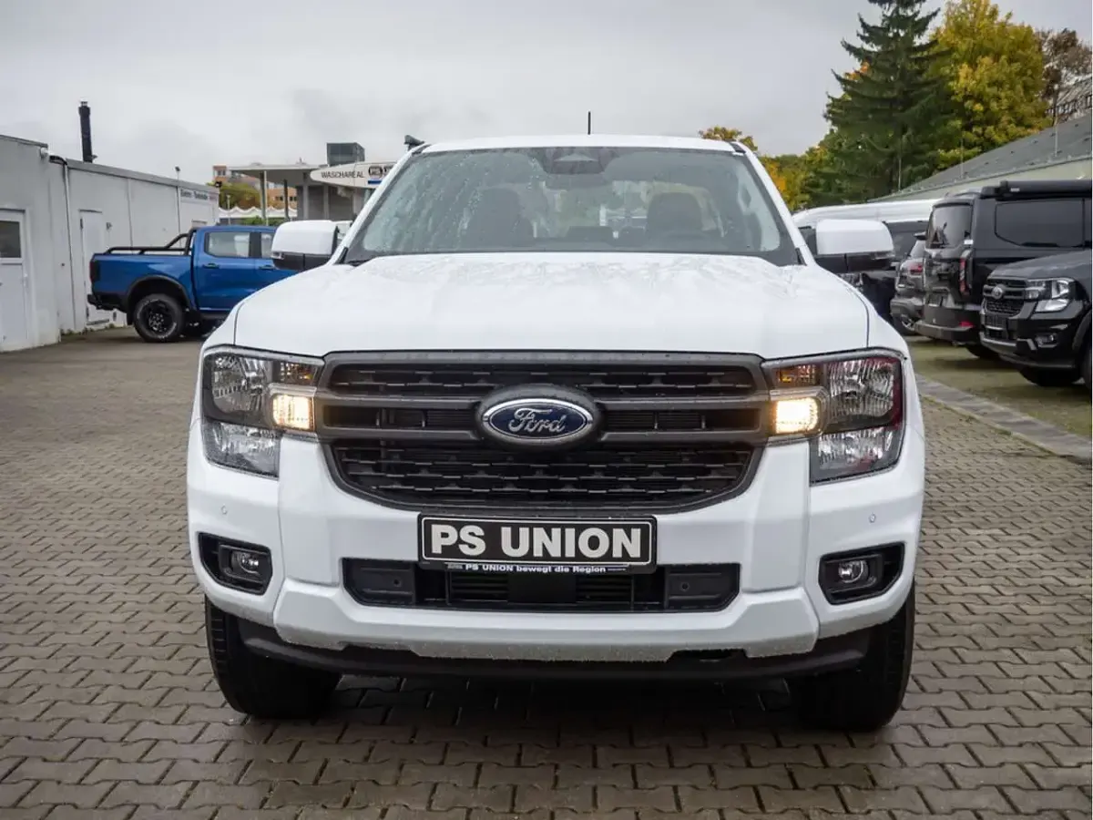 Neu Ford Ranger XLT 170 PS (125 kW) 2025 Weiß Pickup