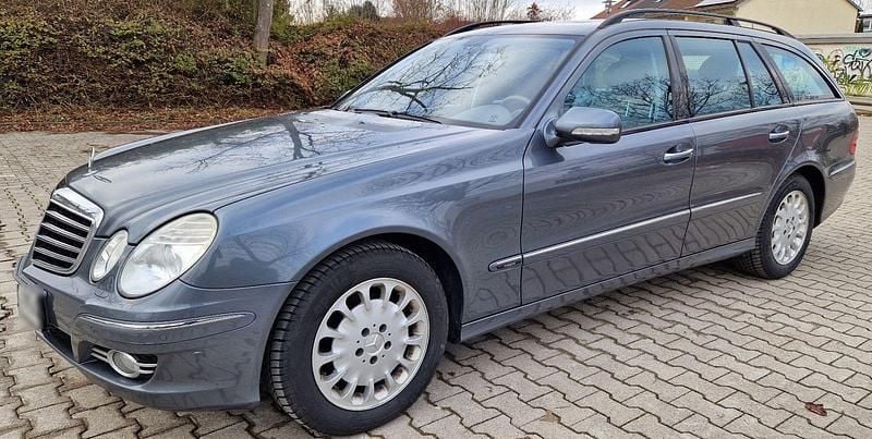 Gebraucht Mercedes E280 Avantgarde 190 PS (139 kW) 2008 Grau Kombi