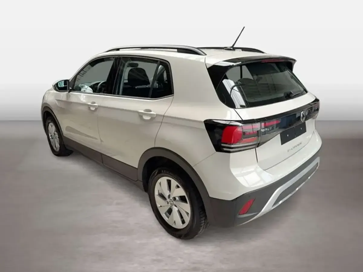 Gebraucht VW T-Cross Life 95 PS (69 kW) 2024 Ascotgrau (metallic) SUV