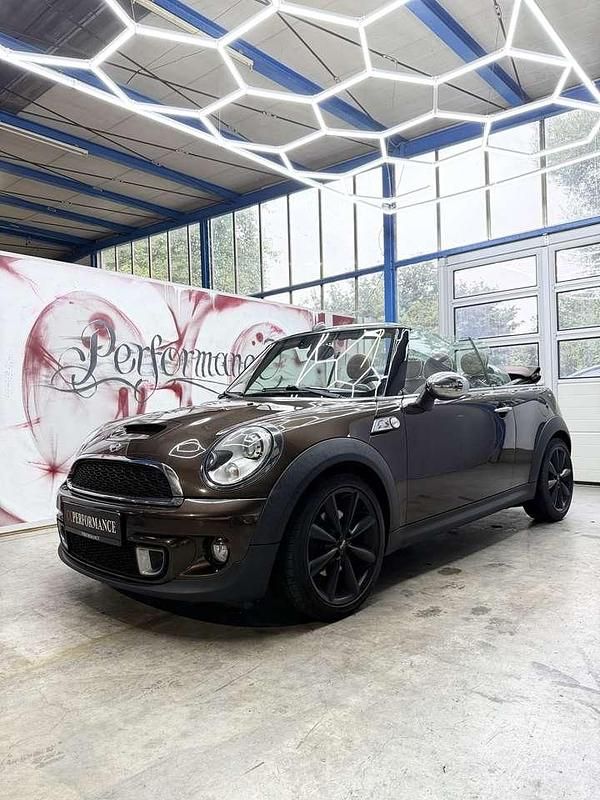 Braun Gebraucht 2011 Mini Cooper SD Cabriolet Cabrio | 9.499 € (Fairer Preis) - Bild 1/4