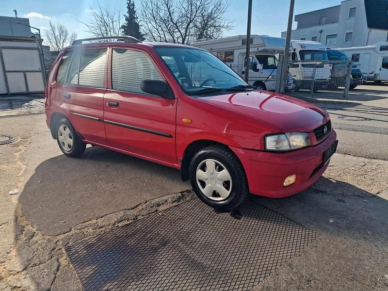 Gebraucht Mazda Demio 60 PS (44 kW) 1999 Rot Kleinwagen