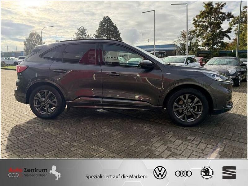 Gebraucht Ford Kuga ST-Line X 150 PS (110 kW) 2021 Grau SUV