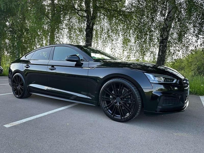 Schwarz Gebraucht 2018 Audi A5 Sportback S-Line Kleinwagen | 25.799 € (Fairer Preis) - Bild 1/4