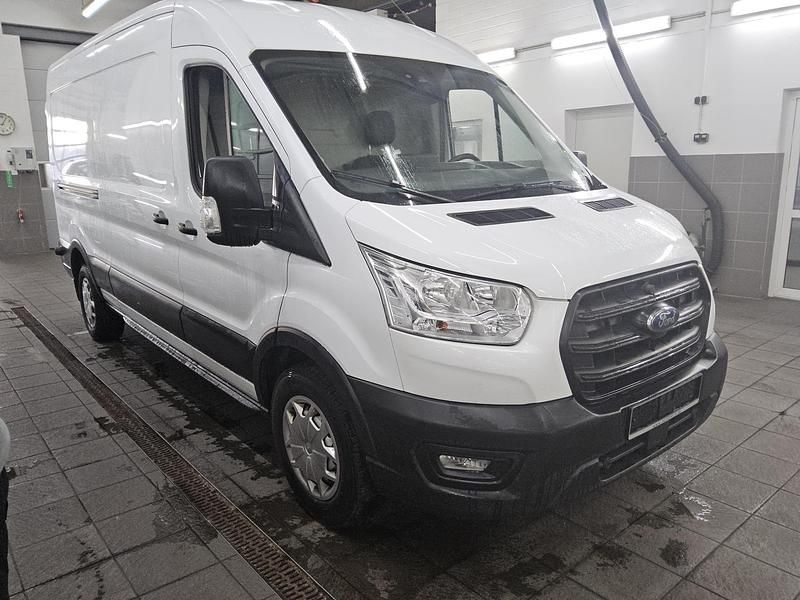 Gebraucht Ford Transit 170 PS (125 kW) 2022 Weiß Limousine