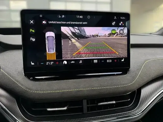 Gebraucht Skoda Enyaq iV RS 219 kW (299 PS) 2022 Weiß SUV