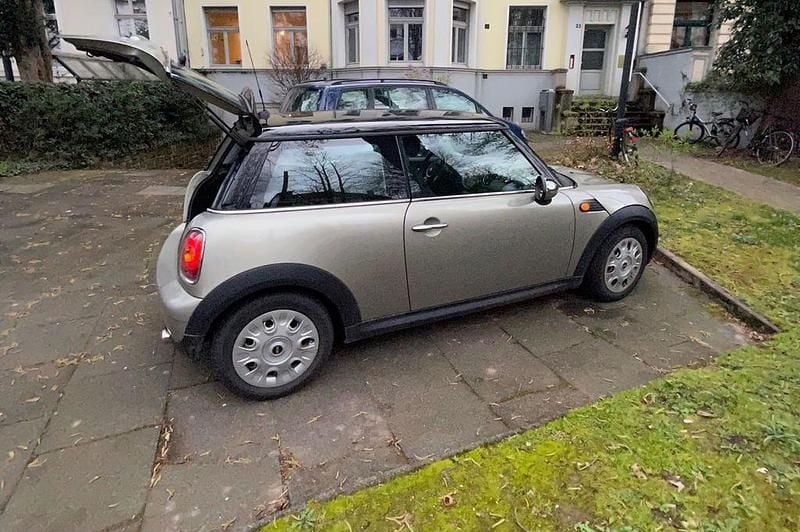 Gebraucht Mini Cooper 120 PS (88 kW) 2007 Gold Kleinwagen