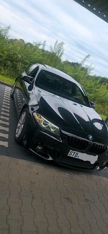 Schwarz Gebraucht 2015 BMW 535 Sport Line Limousine | 14.800 € (Superpreis) - Bild 1/4