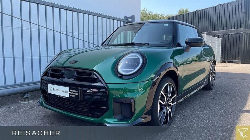 Grün Gebraucht 2025 Mini John Cooper Works Kleinwagen | 34.849 € (Guter Preis) - Bild 1/4