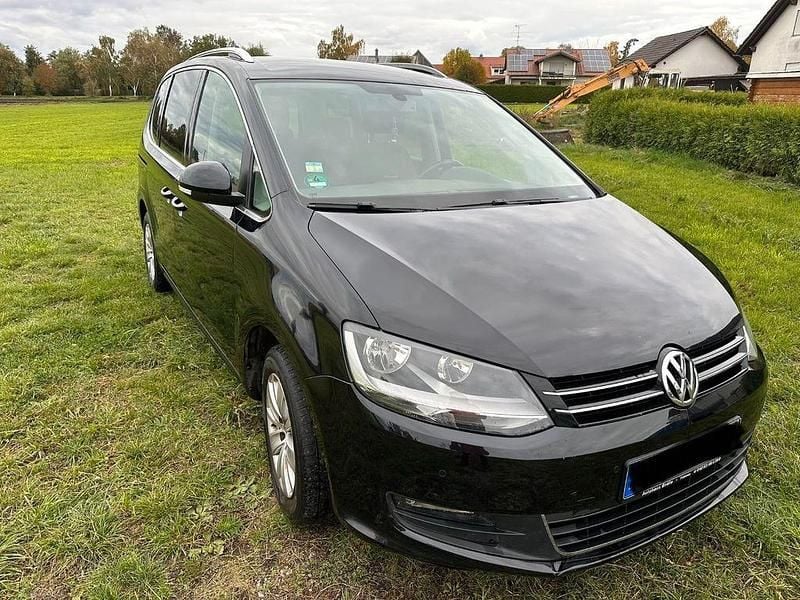 Gebraucht VW Sharan Comfortline 140 PS (102 kW) 2014 Schwarz Van / Kleinbus