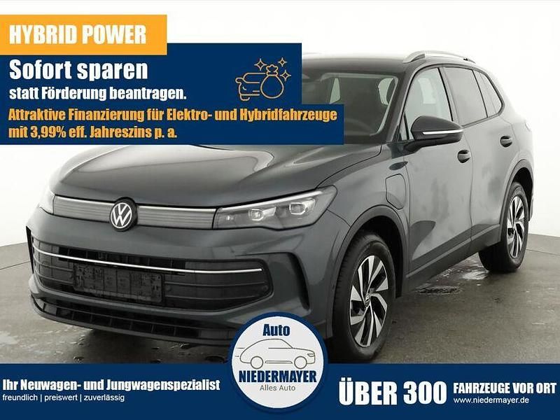Neu VW Tiguan Life 204 PS (150 kW) 2025 Delfin grau metallic SUV