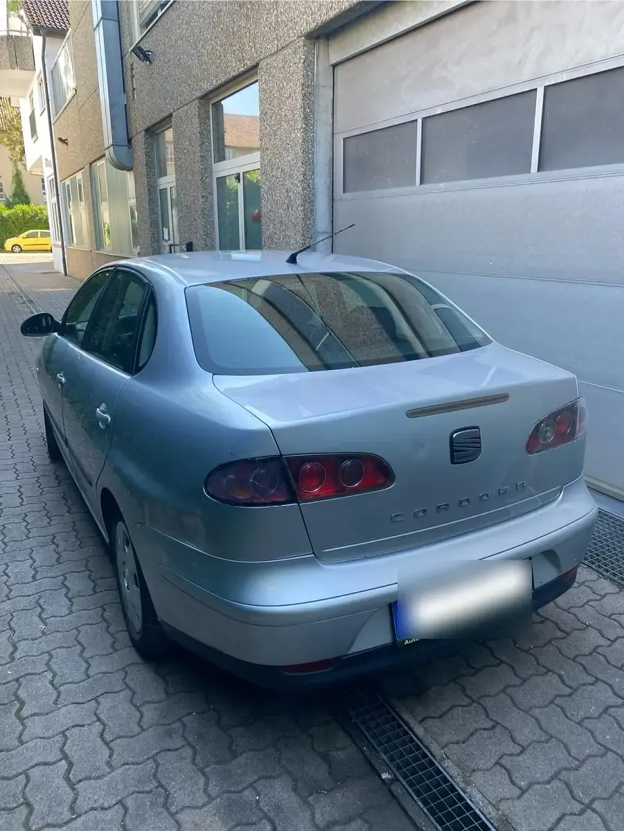 Gebraucht Seat Cordoba 63 PS (46 kW) 2007 Silber Limousine