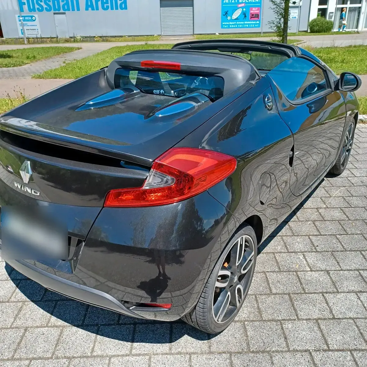 Gebraucht Renault Wind 102 PS (75 kW) 2012 Schwarz Cabrio
