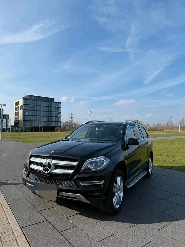 Gebraucht Mercedes GL350 258 PS (189 kW) 2015 Schwarz SUV