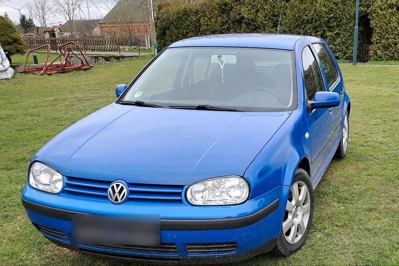 Gebraucht VW Golf IV 90 PS (66 kW) 2001 Blau Limousine