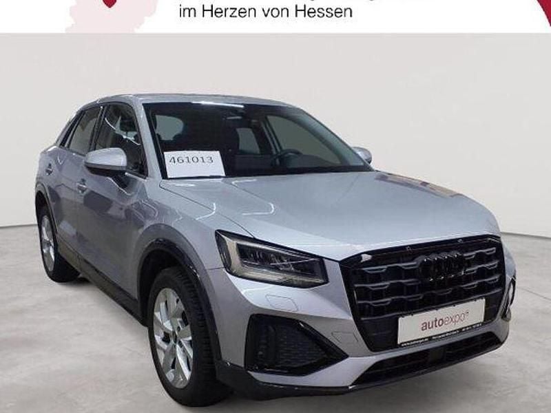 Silber Gebraucht 2023 Audi Q2 Advanced SUV | 21.989 € (Superpreis) - Bild 1/4