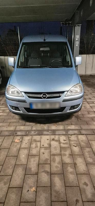 Gebraucht Opel Combo 90 PS (66 kW) 2008 Blau Van / Kleinbus