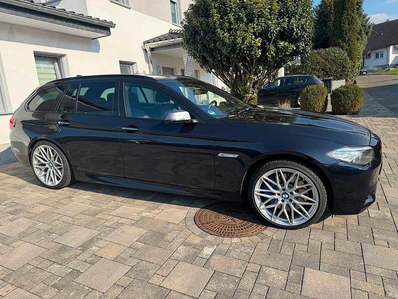 Gebraucht BMW M550 Comfort Edition 381 PS (280 kW) 2014 Limousine