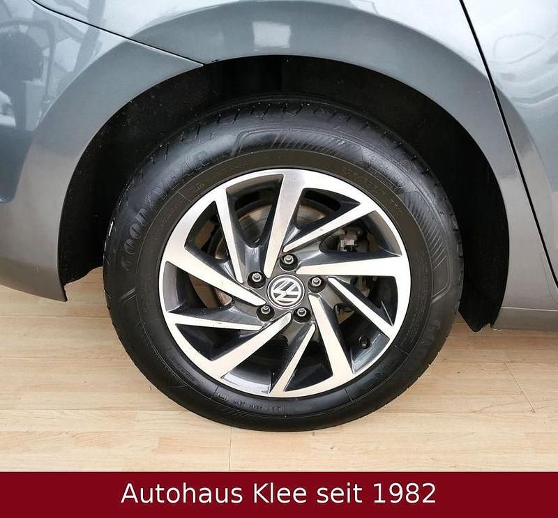 Gebraucht VW Touran 150 PS (110 kW) 2017 Grau Van / Kleinbus