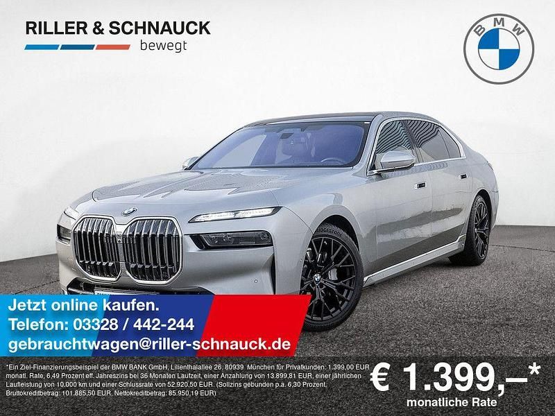 Spacesilber Gebraucht 2025 BMW 740 Sport Line Limousine | 99.850 € - Bild 1/4