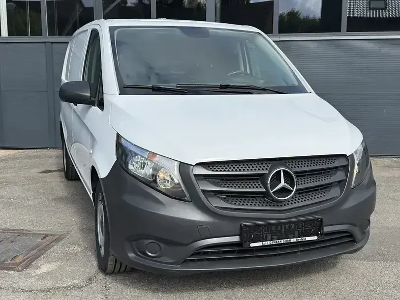 Gebraucht Mercedes Vito 136 PS (100 kW) 2020 Weiß Van