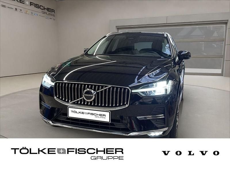 Onyx schwarz (metallic) Gebraucht 2022 Volvo XC60 Plus SUV | 36.338 € (Fairer Preis) - Bild 1/4