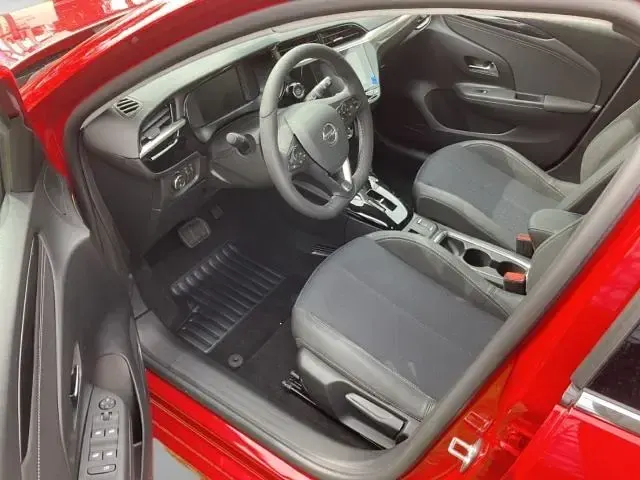 Używany Opel Corsa Elegance 100 kW (136 KM) 2023 Czerwony Hatchback