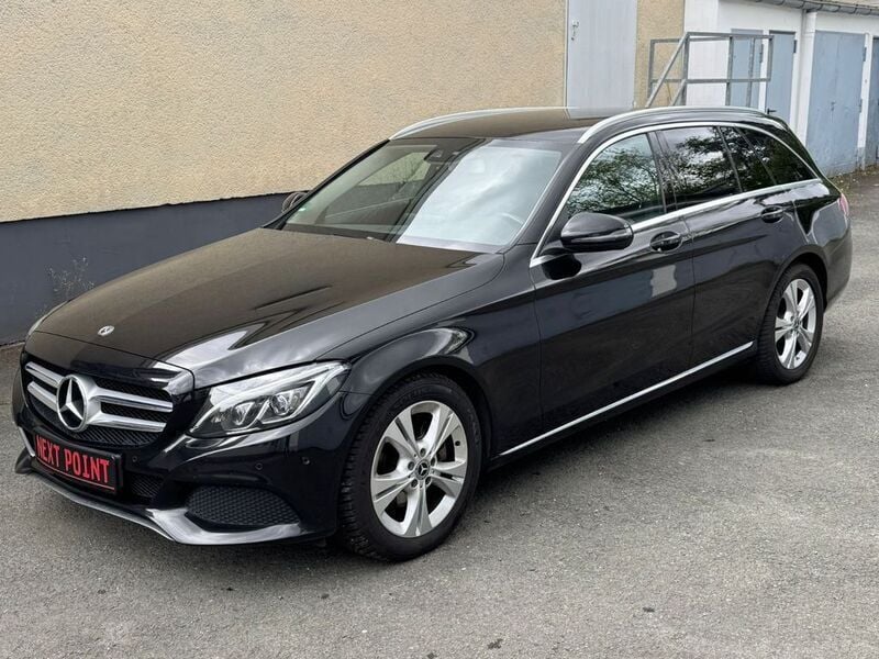 Schwarz Gebraucht 2018 Mercedes C200 Kombi | 16.700 € (Superpreis) - Bild 1/4