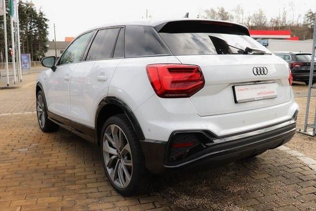 Gebraucht Audi Q2 S-Line 150 PS (110 kW) 2022 Weiß SUV