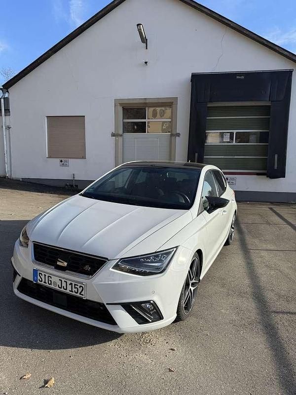 Gebraucht 2020 Seat Ibiza Beats Limousine | 12.800 € (Guter Preis) - Bild 1/4