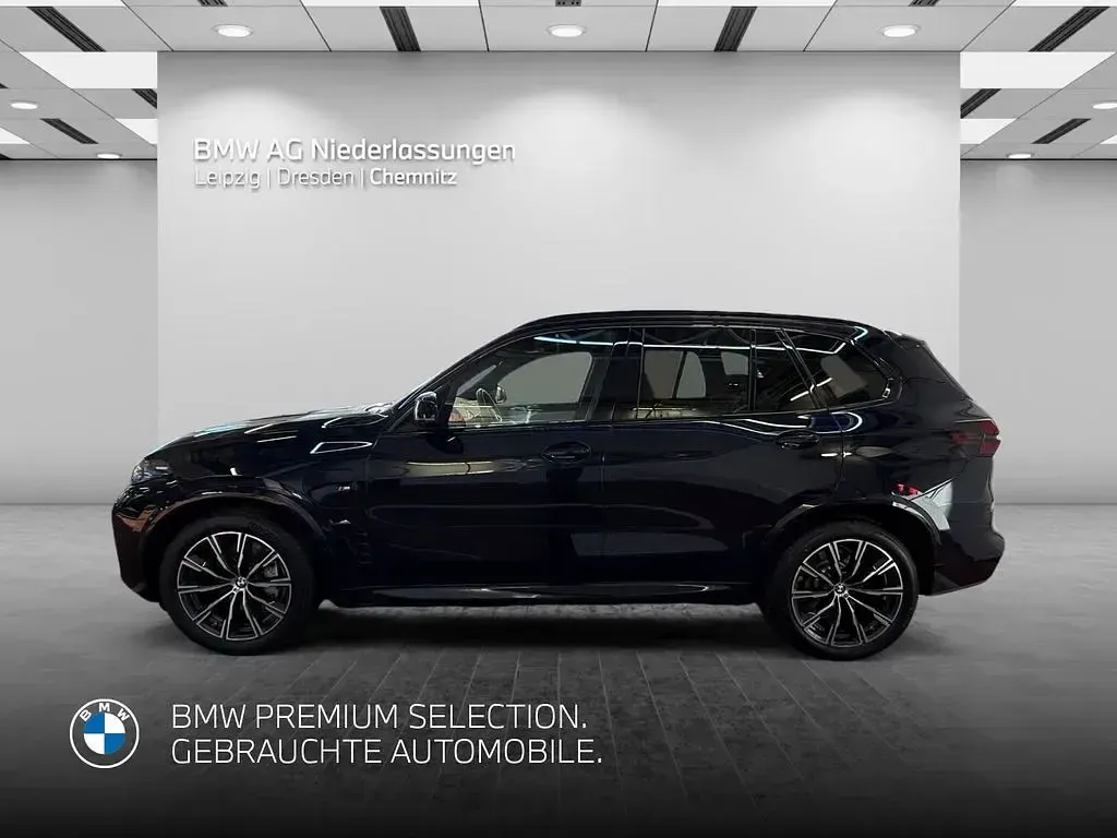 Gebraucht BMW X5 M Sport 489 PS (359 kW) 2025 Schwarz SUV